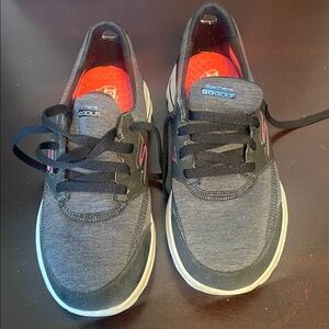 Skechers GO GOLF Charcoal Sneakers with Red Highlights
